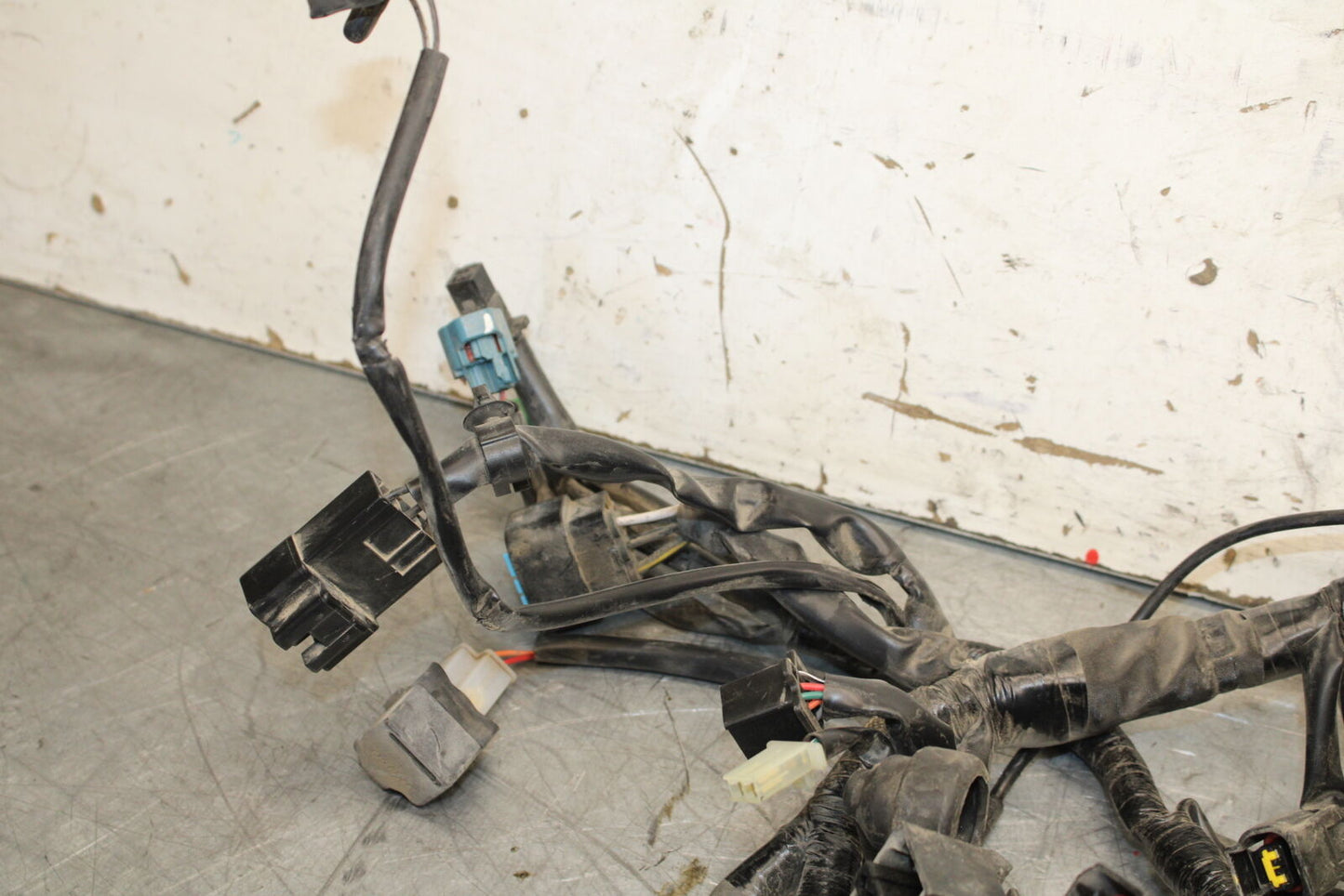 19-22 KAWASAKI Z400 MAIN ENGINE WIRING HARNESS MOTOR WIRE LOOM BB708