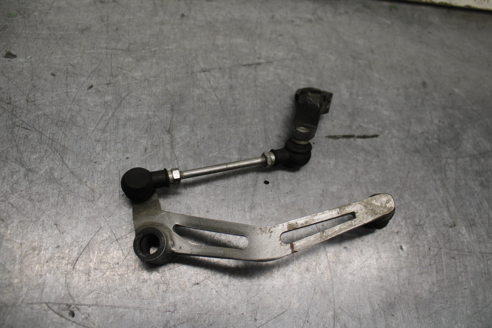 24 KAWASAKI NINJA 500 ABS SHIFTER PEDAL BB744
