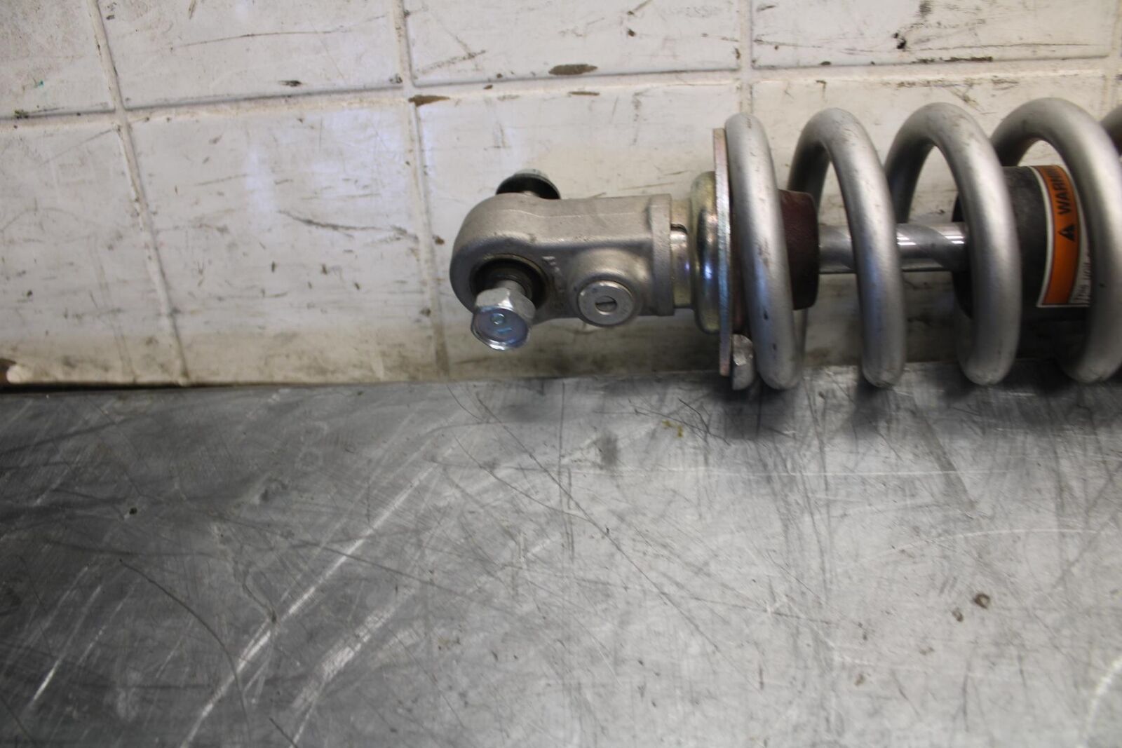 2016 Yamaha XSR900 ABS REAR BACK SHOCK ABSORBER SUSPENSION BB516