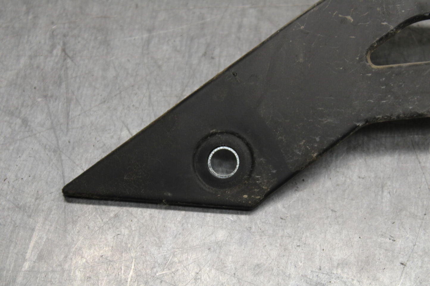 18-24 KAWASAKI NINJA 650 REAR BACK DRIVE CHAIN GUARD COVER SHIELD BB725