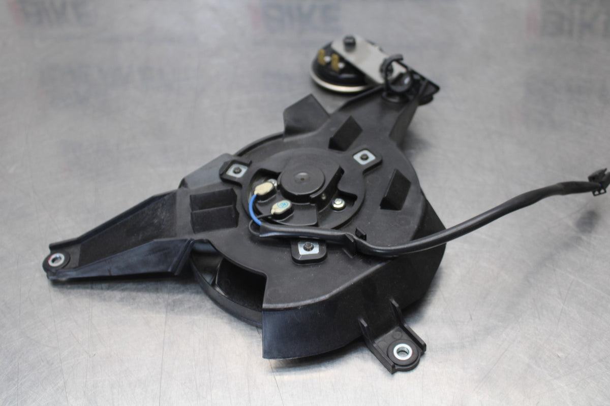 23-24 YAMAHA MT-07 ENGINE RADIATOR COOLING FAN BB194