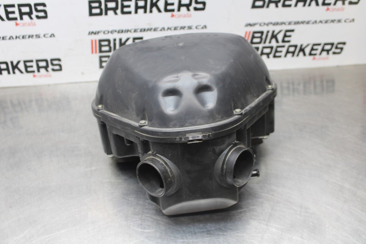 05 YAMAHA YZF R6 AIRBOX AIR INTAKE FILTER BOX BB814