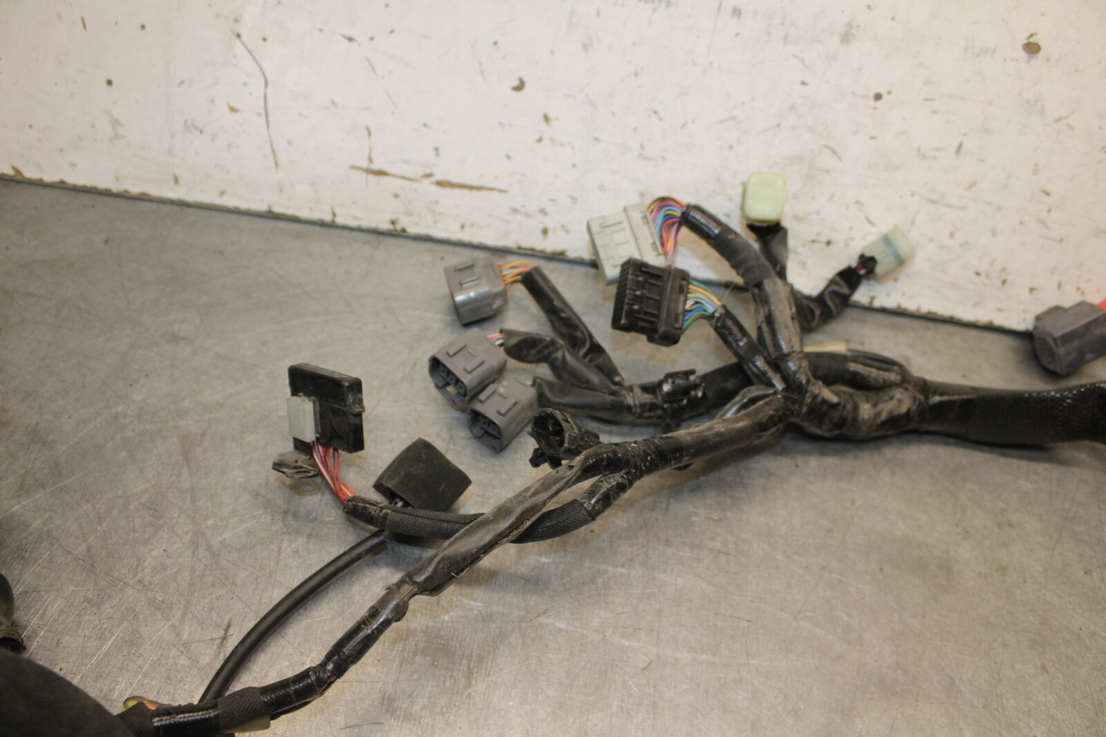 19-23 KAWASAKI NINJA ZX6R MAIN ENGINE WIRING HARNESS MOTOR WIRE LOOM BB701