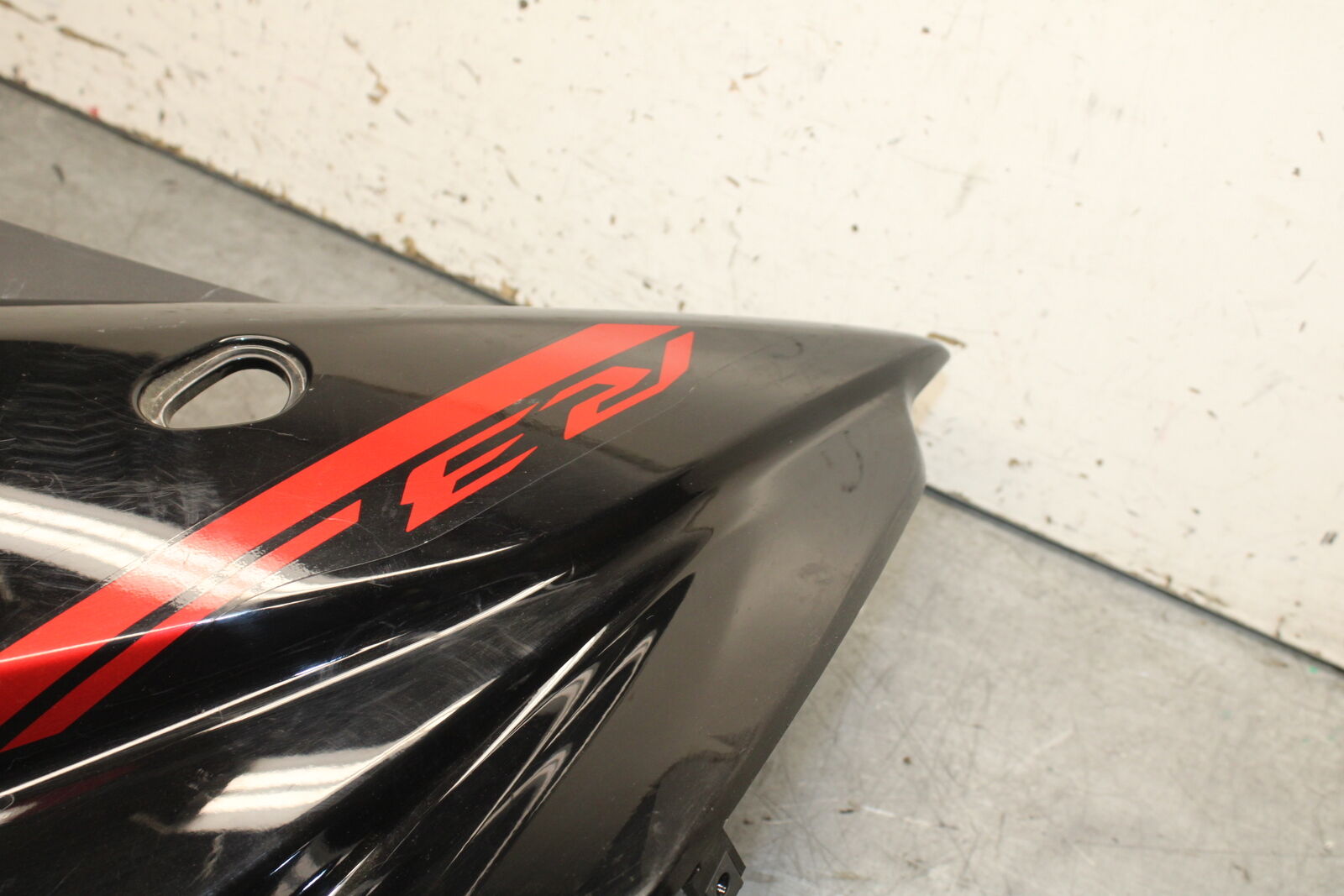 15-17 YAMAHA YZF R3 LEFT LOWER MID UPPER SIDE FAIRING COWL BB526