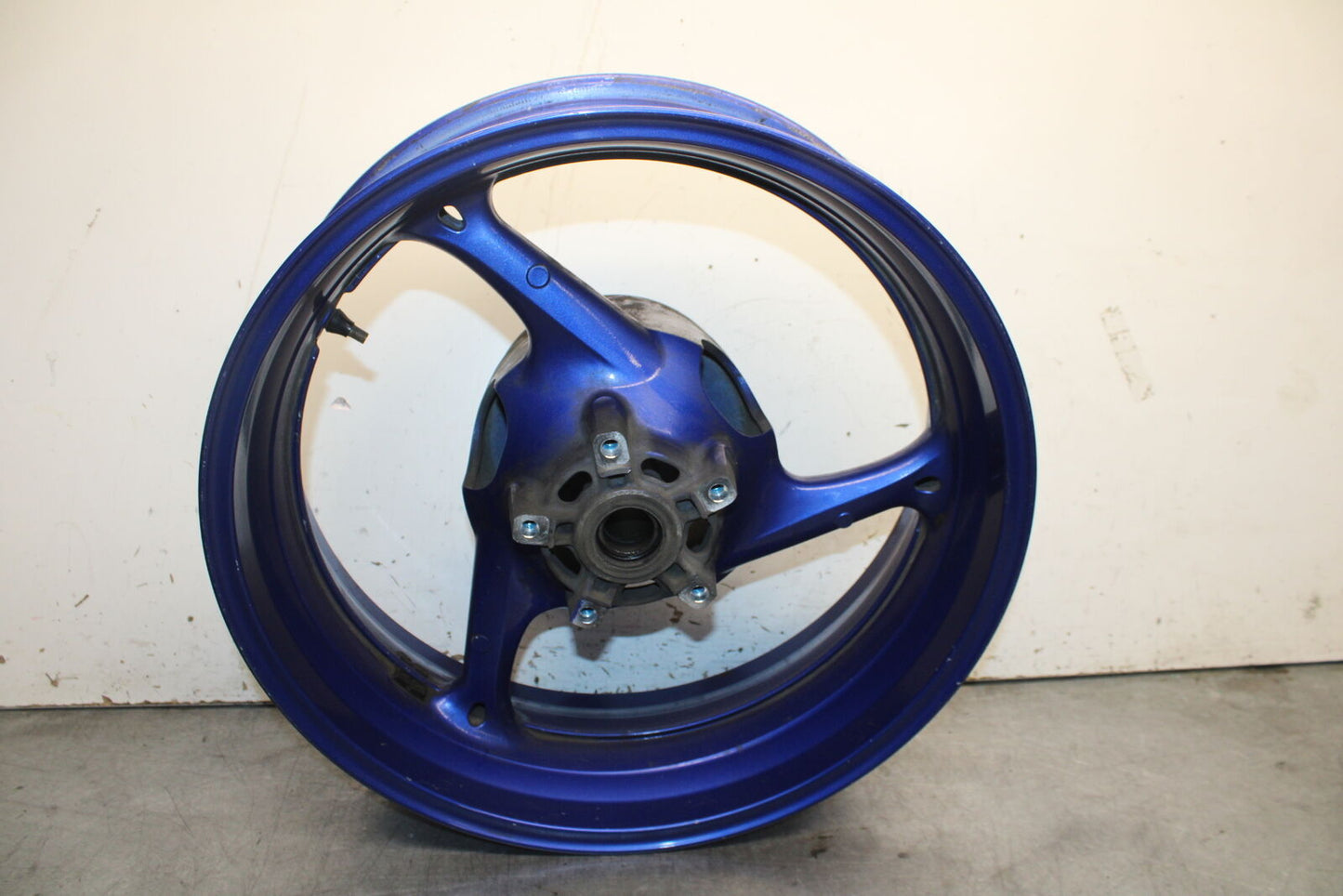 08-09 SUZUKI GSXR600 REAR WHEEL BACK RIM BB728