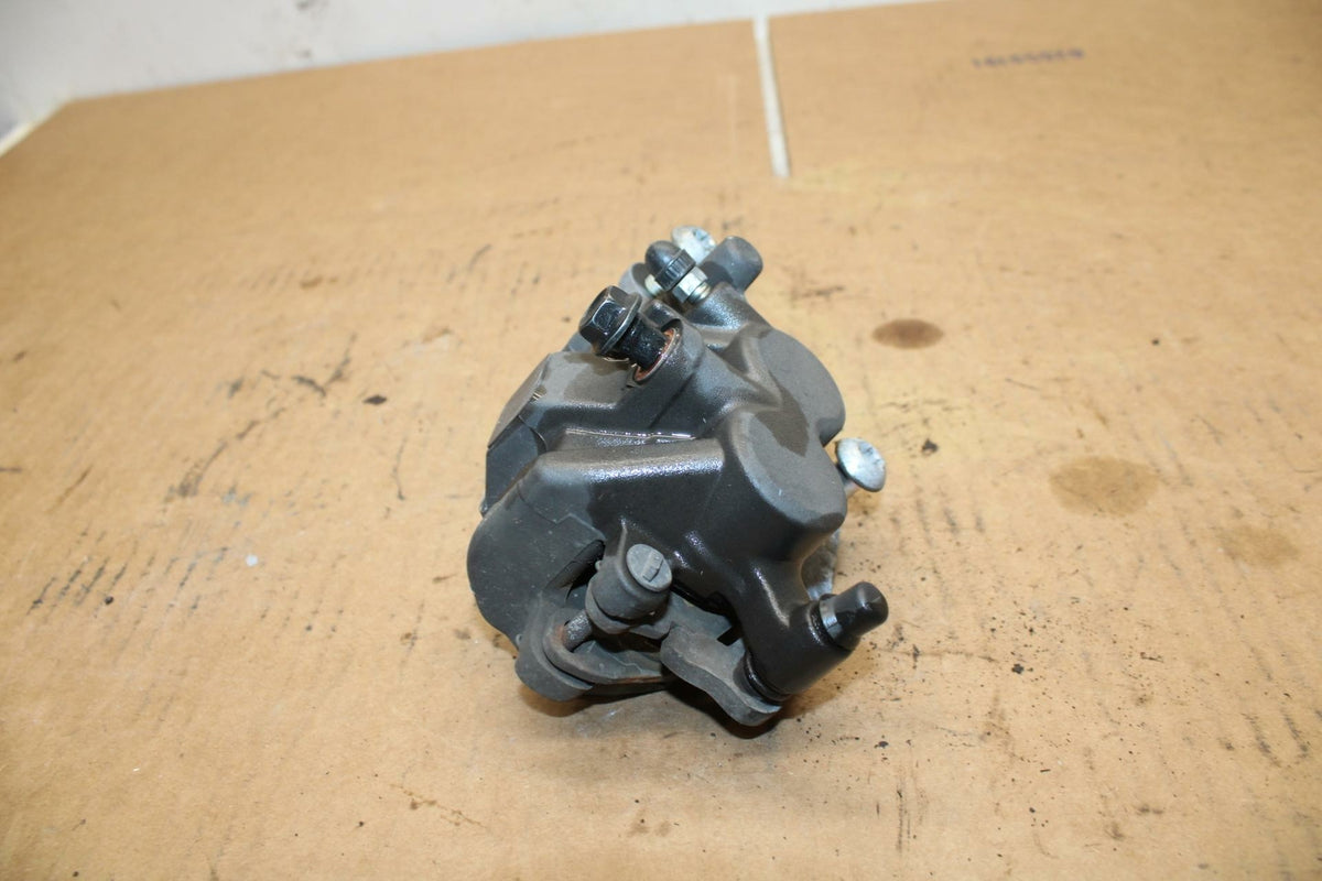 15-17 YAMAHA YZF R3 RIGHT FRONT BRAKE CALIPER BB380