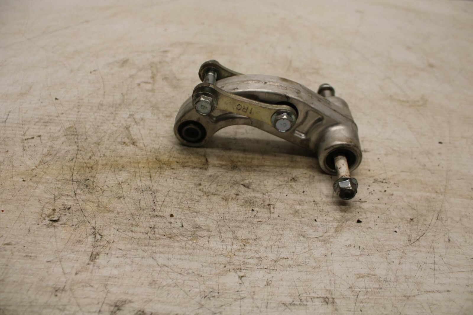 16-21 YAMAHA XSR900 REAR DOGBONE SHOCK LINKAGE LINK BB362
