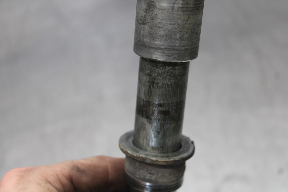 00-05 KAWASAKI NINJA ZX12R FRONT WHEEL RIM AXLE PIVOT BOLT BB892
