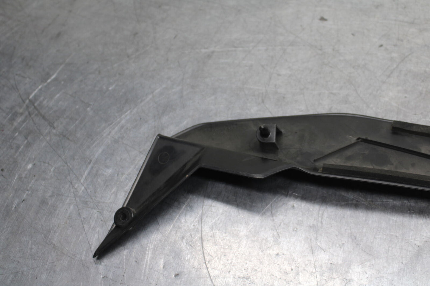 12-13 KAWASAKI Z1000 RIGHT GAS TANK FUEL CELL PANEL COVER TRIM COWL  BB743