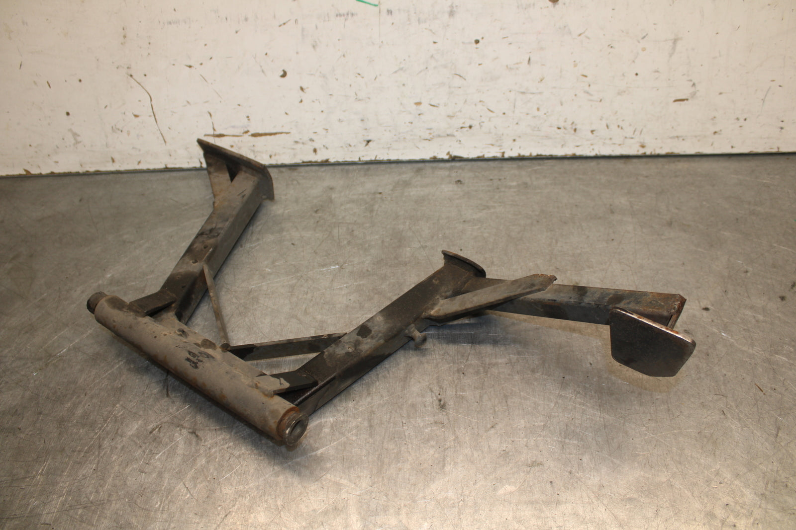 93-00 HONDA GOLDWING 1500 GL1500SE CENTER MAIN STAND BB700