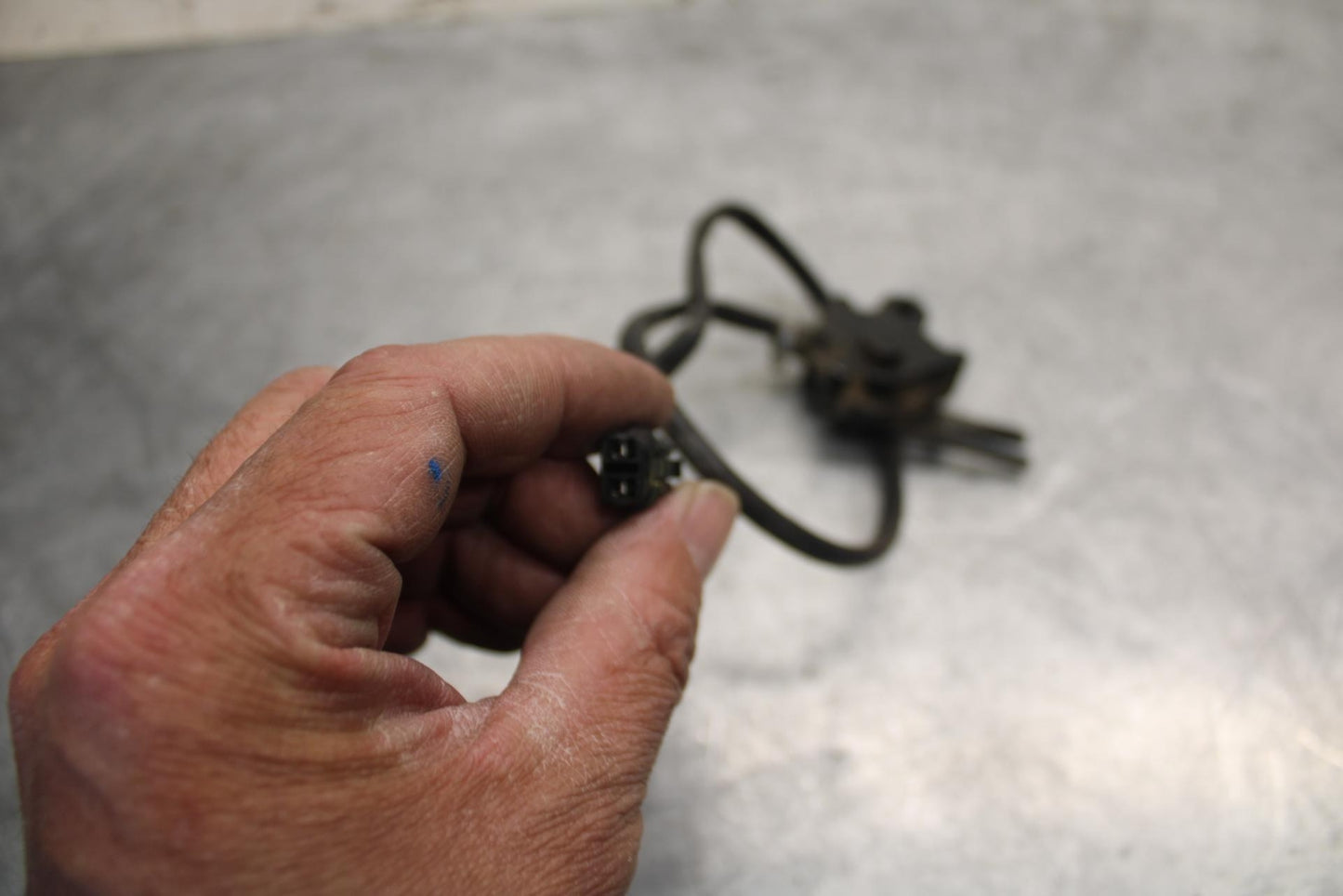 2014 Kawasaki Ninja EX300B ABS KICKSTAND SIDE KICK STAND SENSOR 27010-0097 BB518