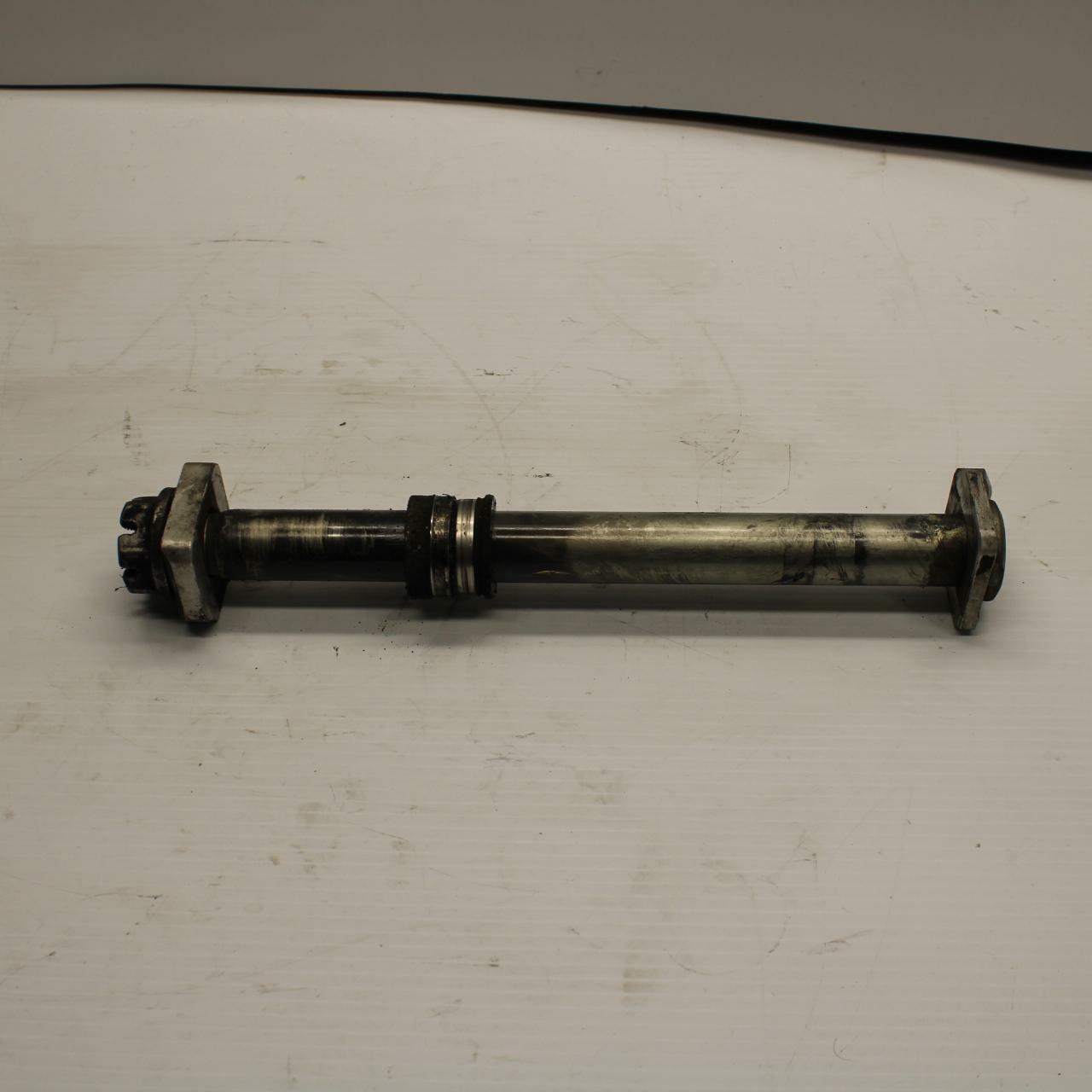 06-07 SUZUKI GSXR600 REAR AXLE BACK WHEEL RIM PIVOT BOLT AXEL BB243