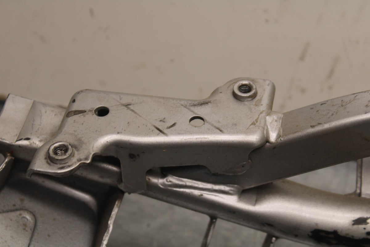 2003 Suzuki SV1000S REAR BACK TAIL SUBFRAME SUB FRAME BB85