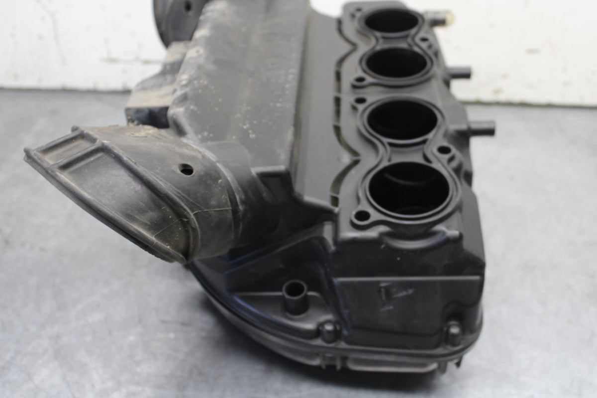 11-24 SUZUKI GSXR750 AIRBOX AIR INTAKE FILTER BOX BB714