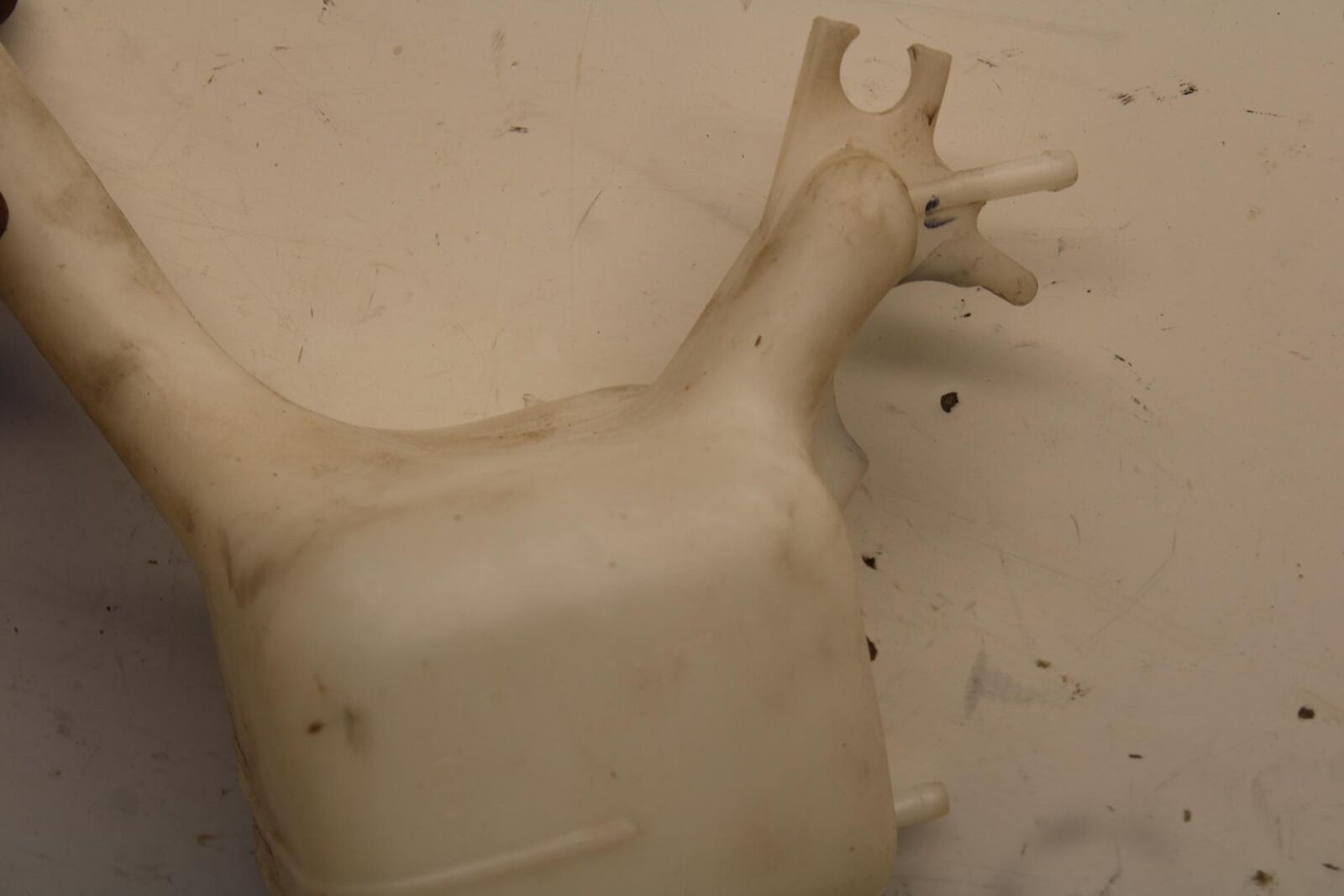 11-19 HONDA CBR125R COOLANT WATER TANK RESERVOIR BOTTLE BB105