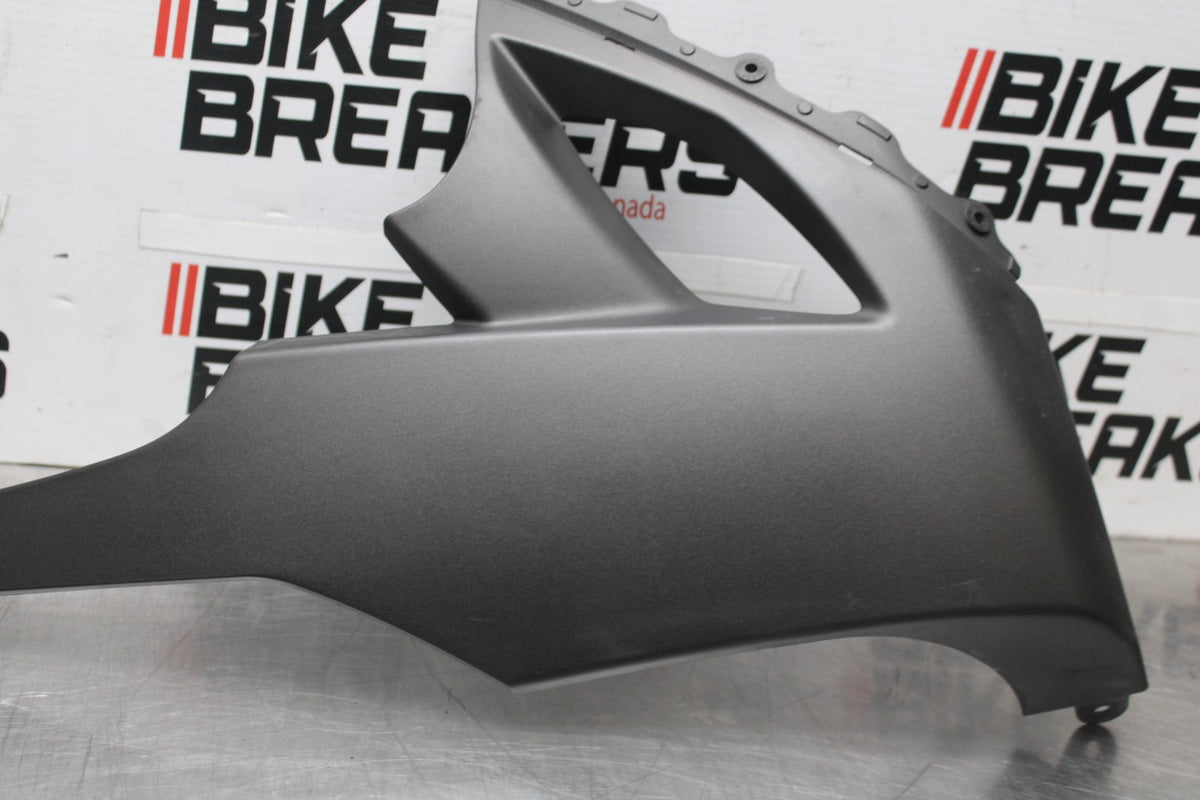 08 KAWASAKI NINJA ZX10R RIGHT LOWER BOTTOM BELLY SIDE FAIRING COWL  BB902