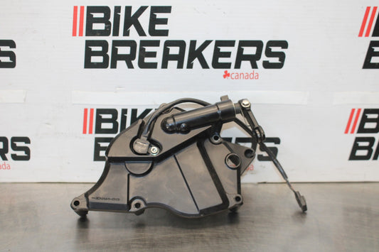 08-10 SUZUKI GSXR 600 ENGINE SPROCKET COVER BB765