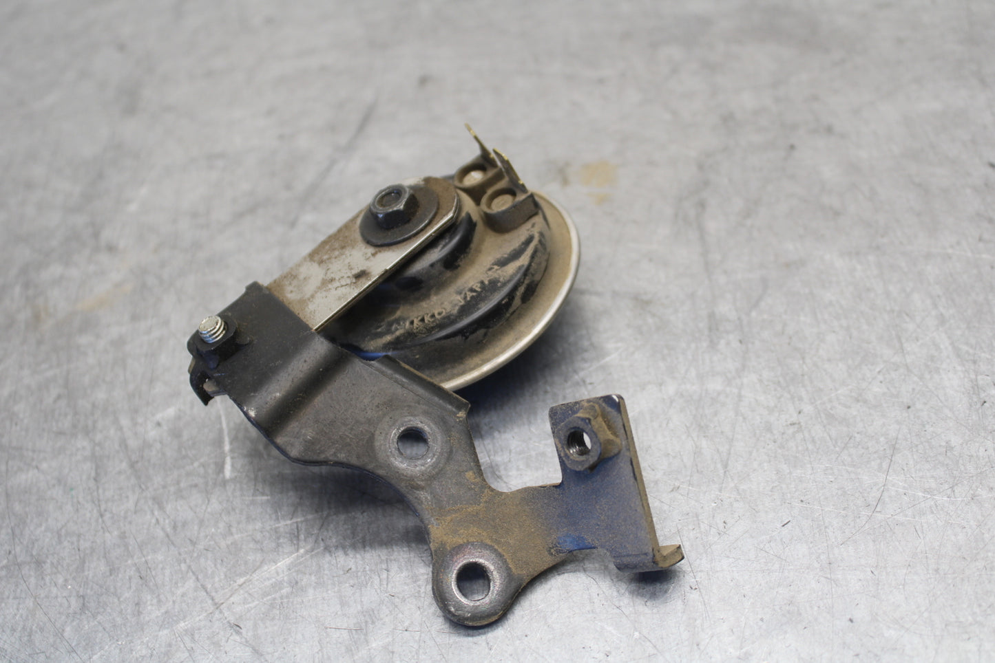 09-14 YAMAHA YZF R1 HORN SIGNAL 14B-83371-00-00 BB696
