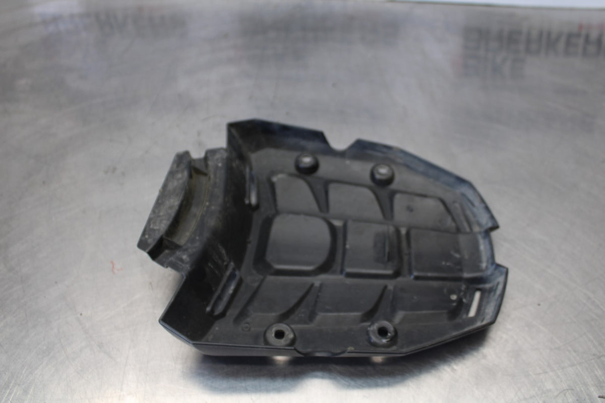 15 TRIUMPH TIGER 800 REAR RACK FAIRING COWL COVER TRIM BB873