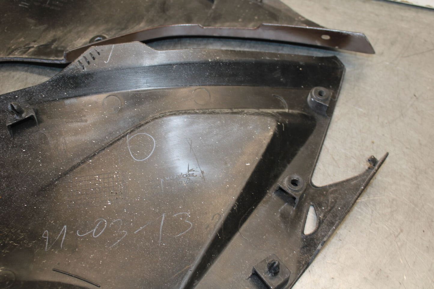 13-15 HONDA CBR500R RIGHT LEFT SIDE SEAT PANELS TRIMS COWLS FAIRINGS COVER BB704
