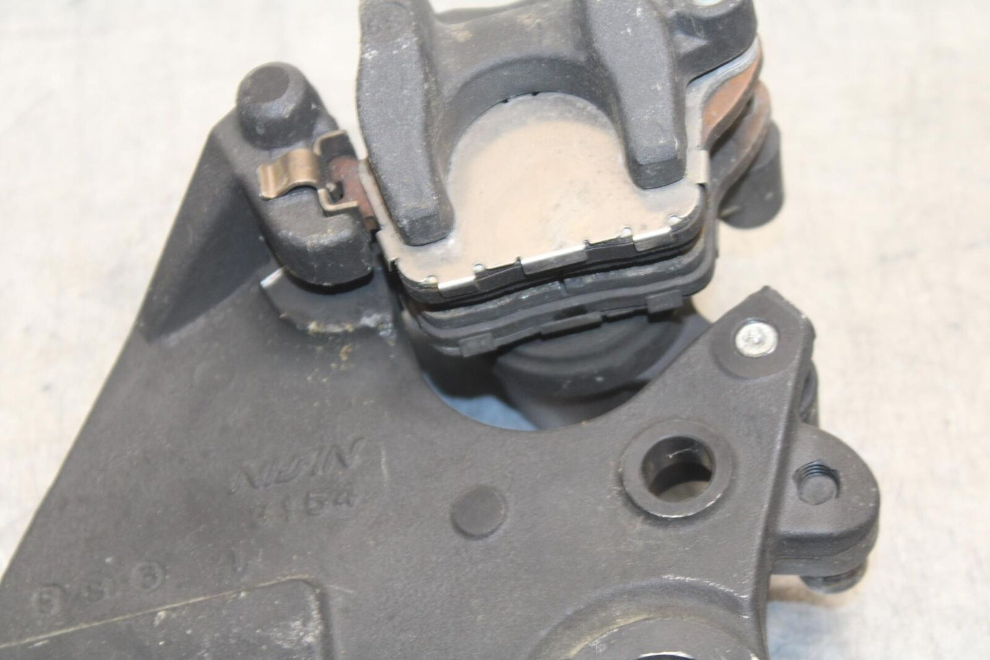 2016 Kawasaki Ninja ZX10R ZX1000 ABS KRT Edition REAR BRAKE CALIPER W MOUNT BB86