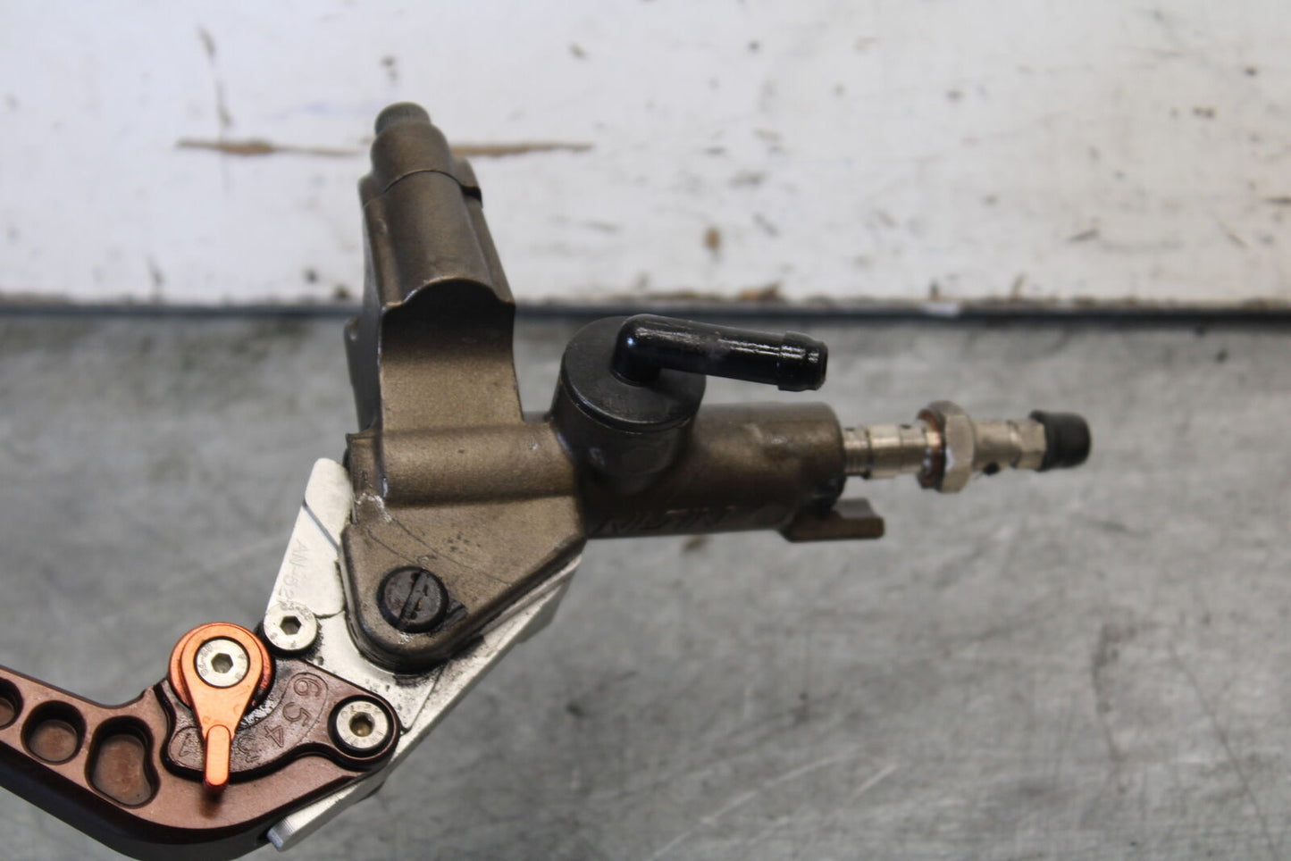 03-04 KAWASAKI NINJA ZX6RR FRONT BRAKE MASTER CYLINDER w/ CRG LEVER BB684