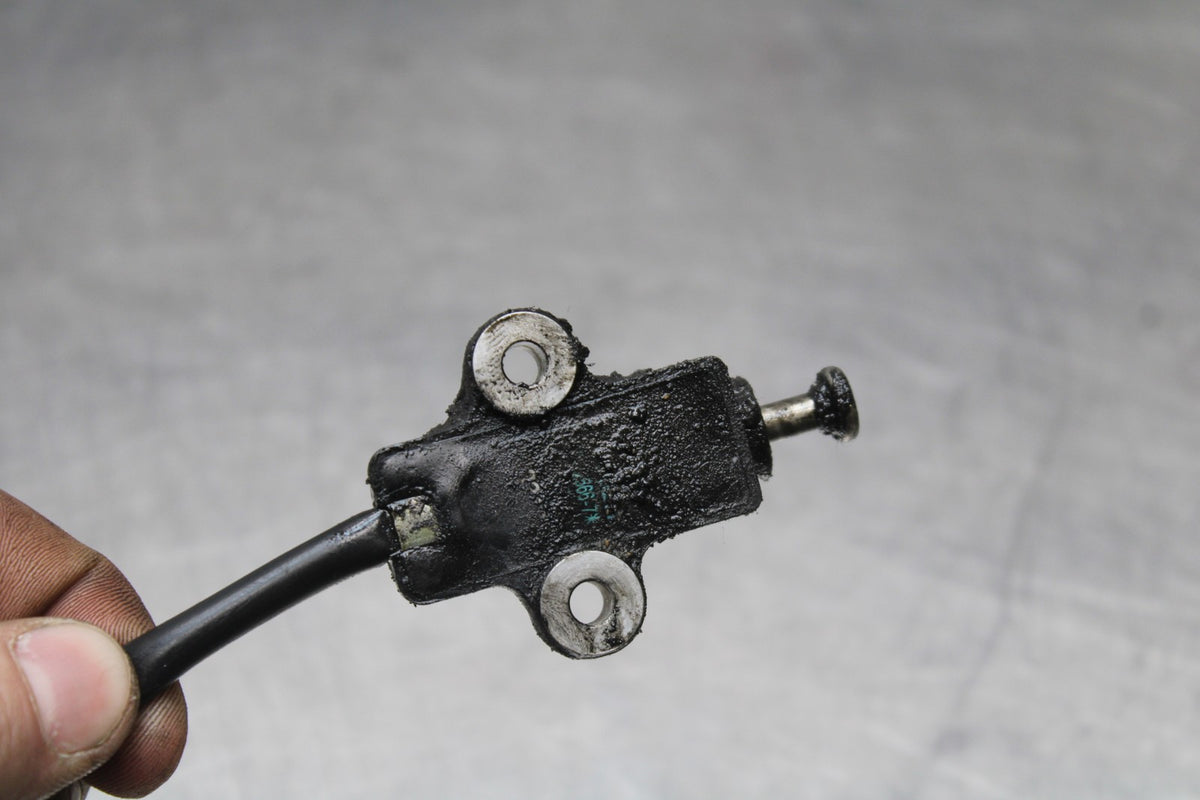05 YAMAHA YZF R6 KICKSTAND SIDE KICK STAND SENSOR BB814