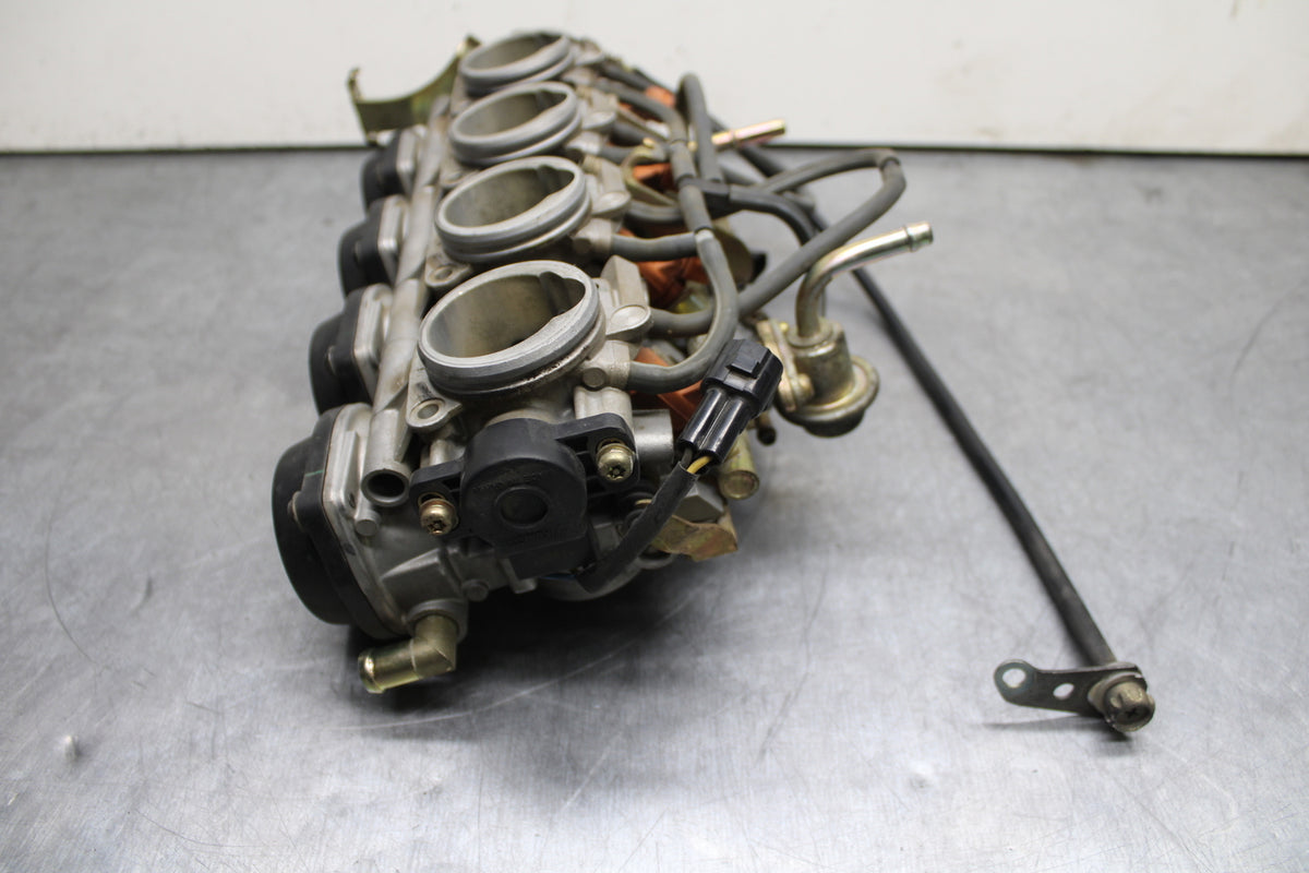 03-05 YAMAHA YZF R6  MAIN FUEL INJECTORS / THROTTLE BODIES BB751