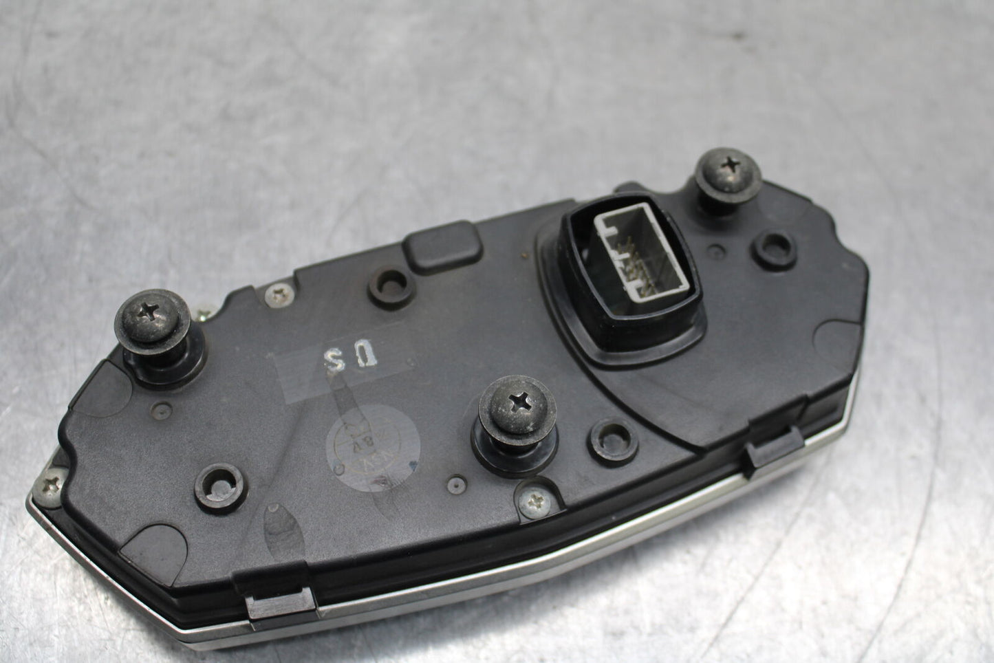 12-13 KAWASAKI Z1000 SPEEDO TACH GAUGES DISPLAY CLUSTER SPEEDOMETER BB743