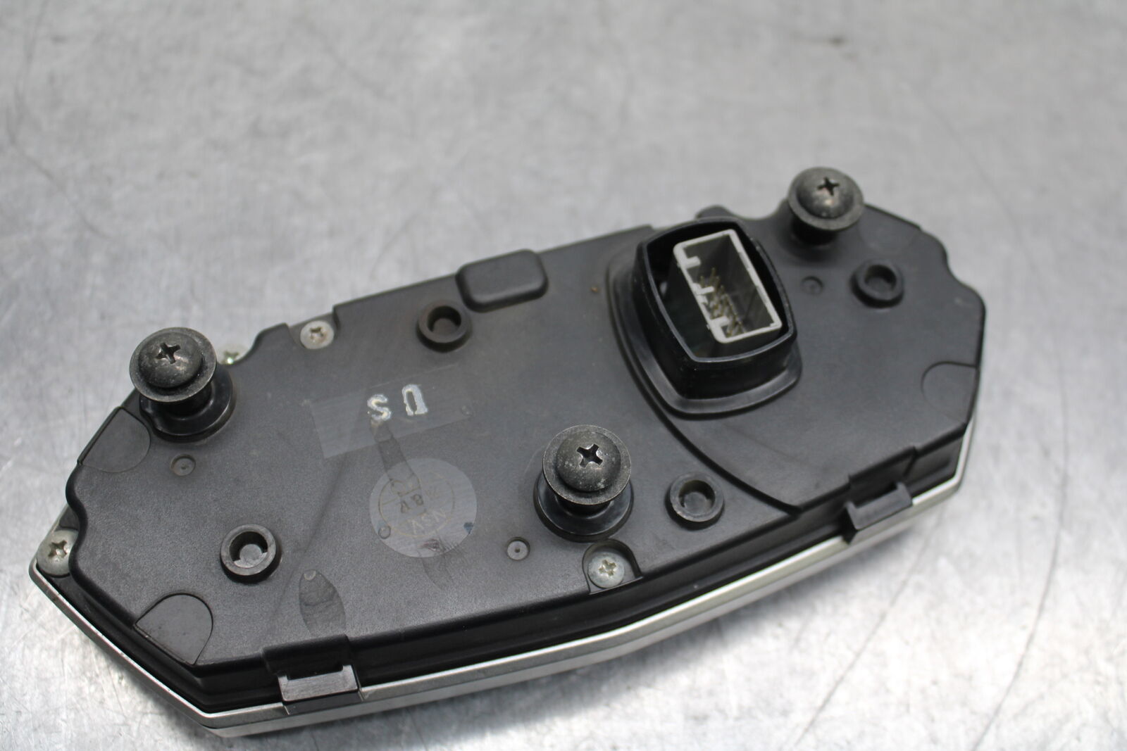 12-13 KAWASAKI Z1000 SPEEDO TACH GAUGES DISPLAY CLUSTER SPEEDOMETER BB743