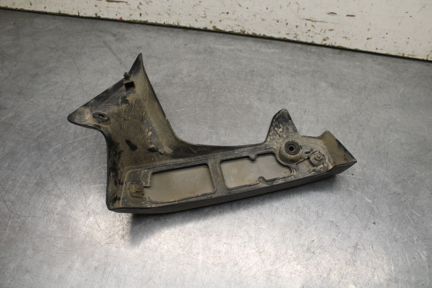 16-17 KAWASAKI VULCAN S 650 EN650 ABS RIGHT RADIATOR COVER GUARD BB731