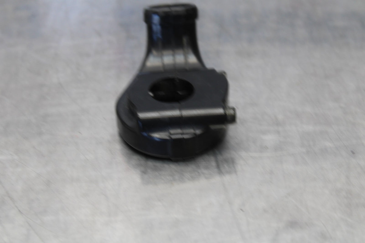 04-05 YAMAHA YZF R1 THROTTLE CABLE LINE HOUSING GUIDE BB173
