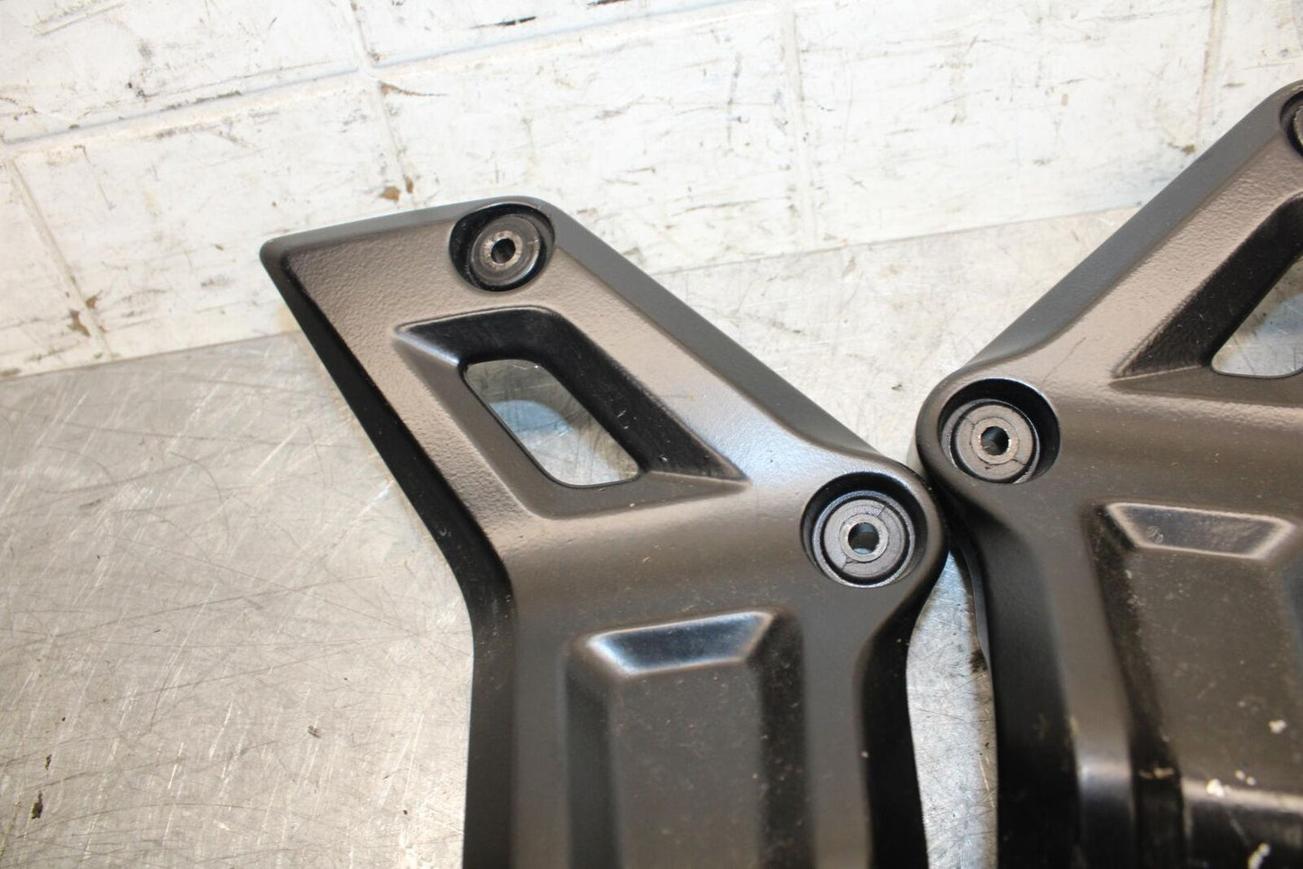 2015 Yamaha FZ07 RIGHT LEFT FRAME MID SIDE COVERS COWLS PANELS TRIM BB531
