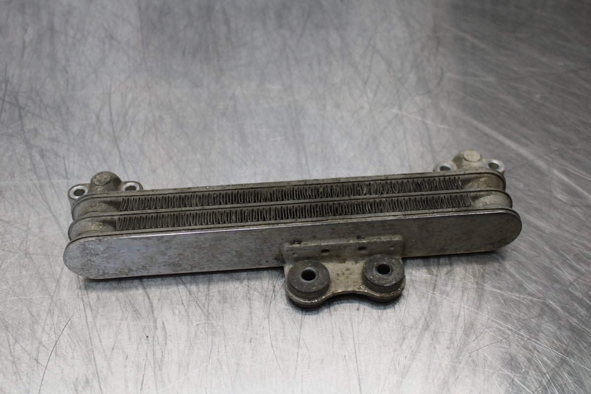 98-05 HONDA SUPER HAWK 1000 VTR1000F ENGINE MOTOR OIL COOLER  BB152