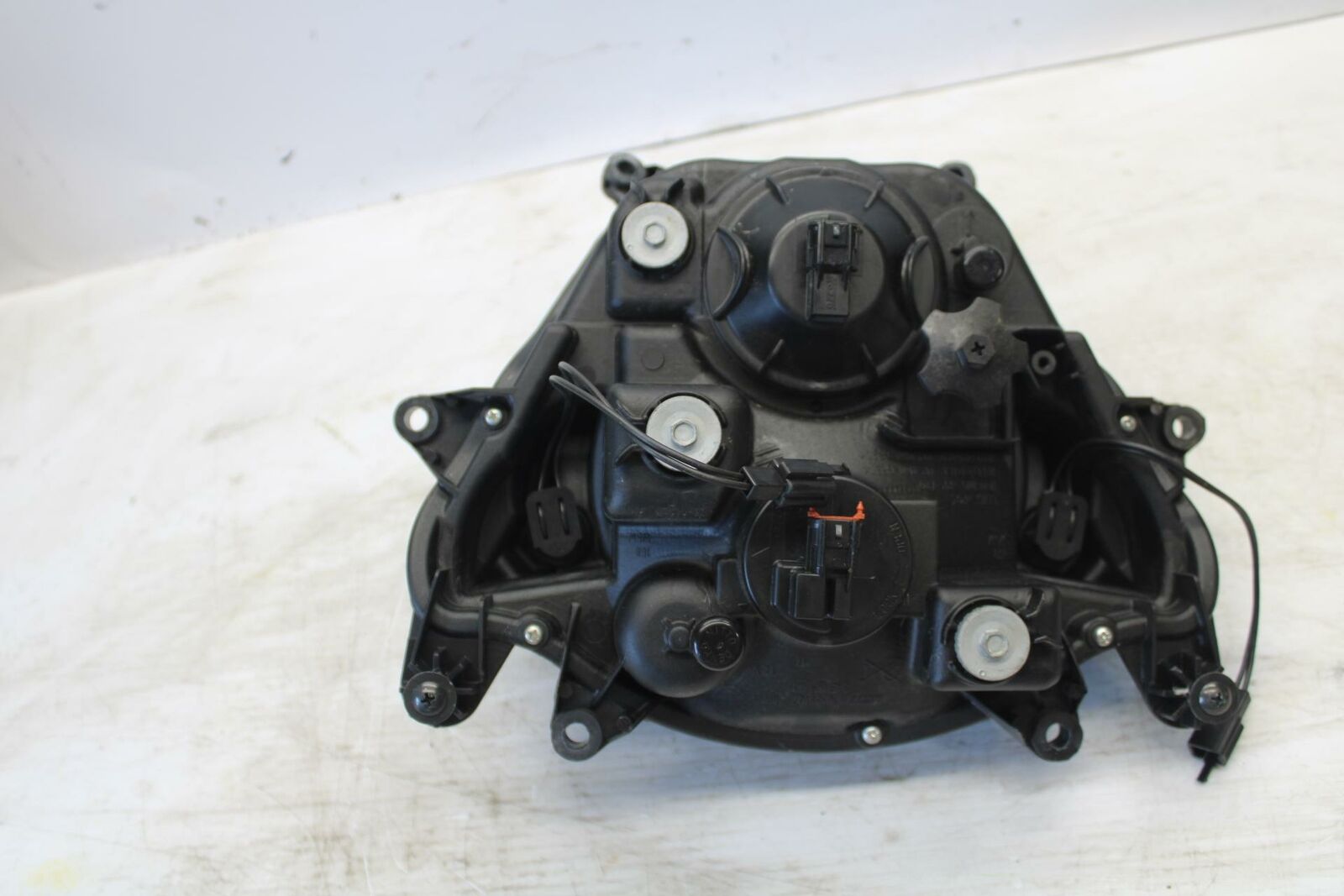 07-12 SUZUKI BANDIT 650F FRONT HEADLIGHT HEAD LIGHT LAMP  BB280