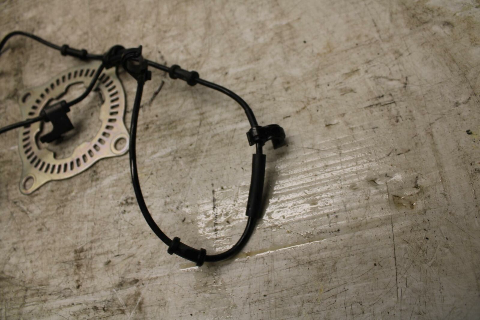 20-22 KAWASAKI Z H2 REAR BACK WHEEL ABS BRAKE RING DISC SENSOR BB382