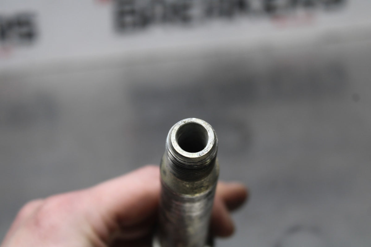 18 YAMAHA SUPER TENERE FRONT WHEEL RIM AXLE PIVOT BOLT BB832