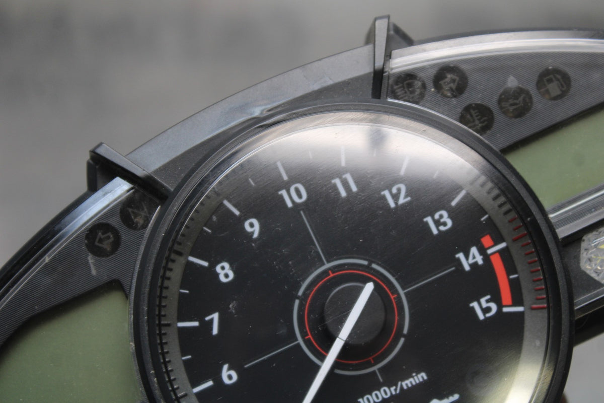 07 YAMAHA YZF R1 25201KM SPEEDO GAUGES CLUSTER SPEEDOMETER TACHOMETER BB826