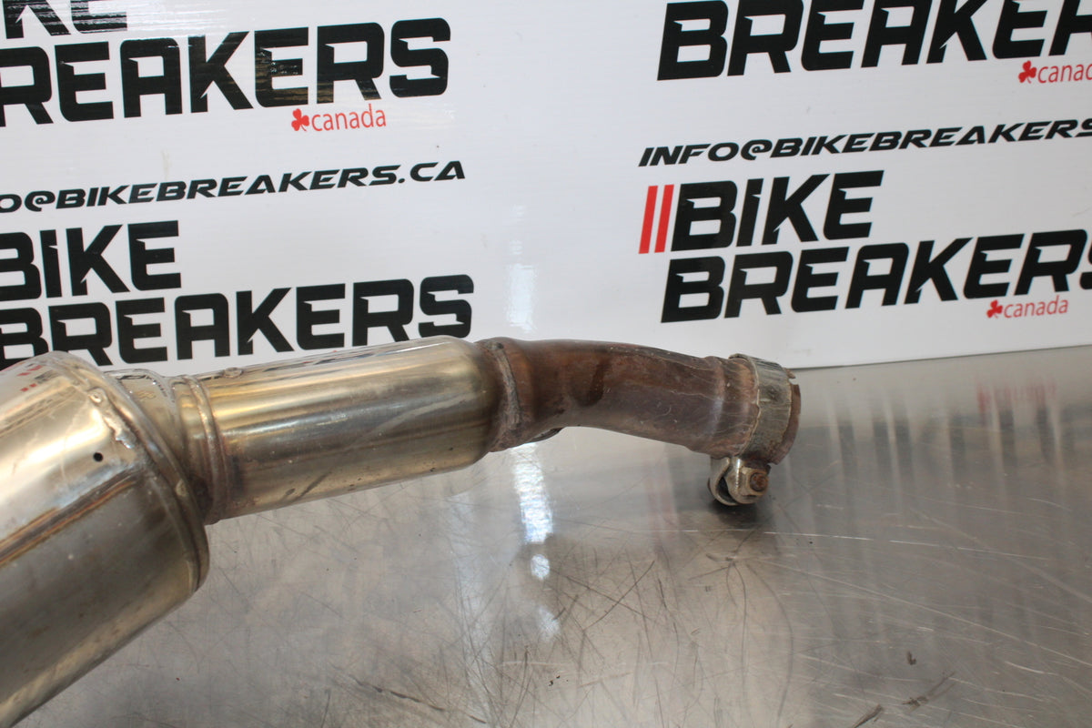 98-05 HONDA SUPER HAWK 1000 VTR1000F RIGHT EXHAUST MUFFLER SLIP ON CAN  BB152