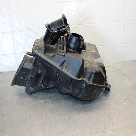 2006 Triumph Daytona 675 Triple AIRBOX AIR INTAKE FILTER BOX BB434