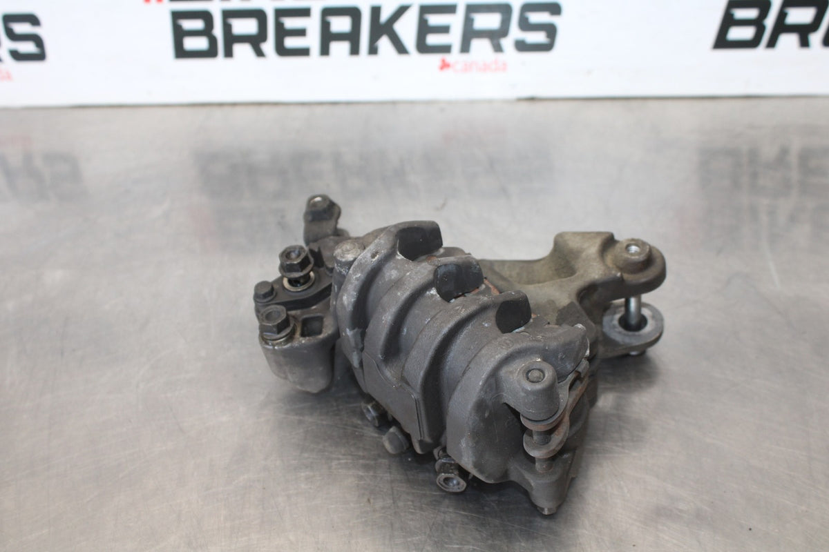 06-07 HONDA INTERCEPTOR 800 VFR800 RIGHT LEFT FRONT BRAKE CALIPER SET PAIR BB917