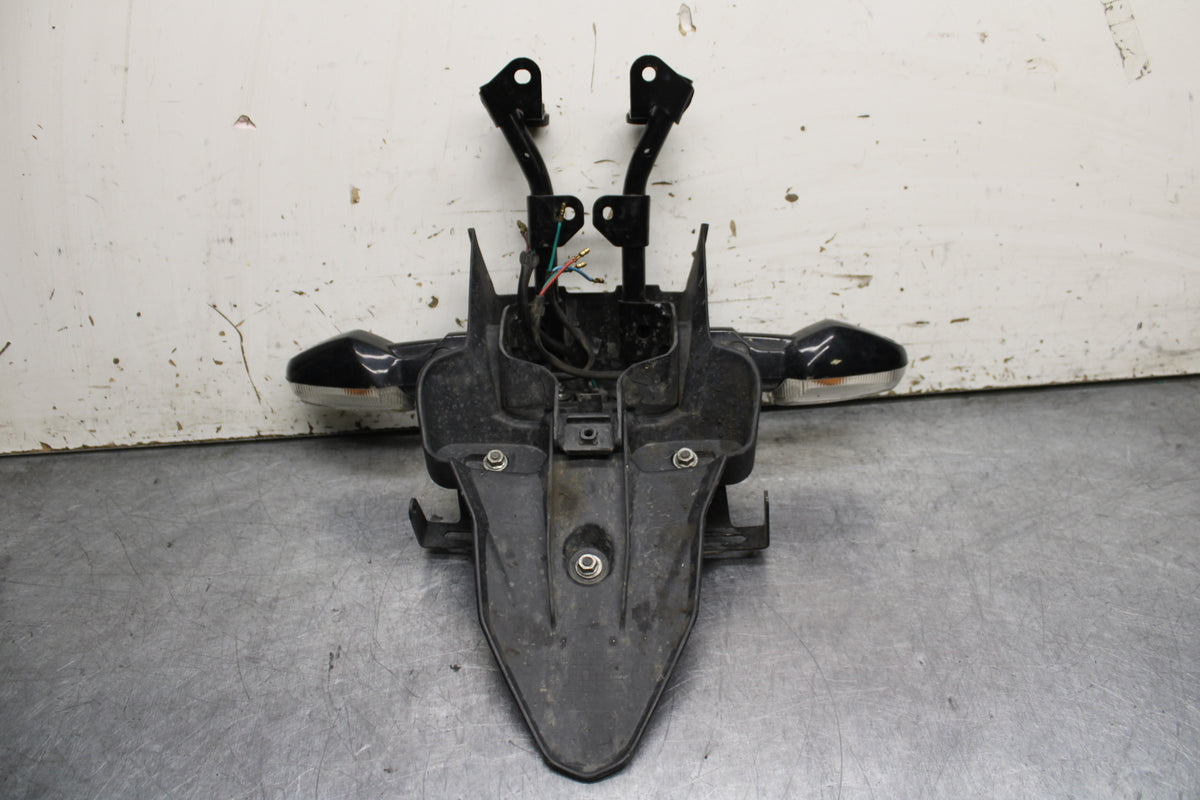 15-16 HONDA CB300F REAR BACK FENDER MUD GUARD BB740