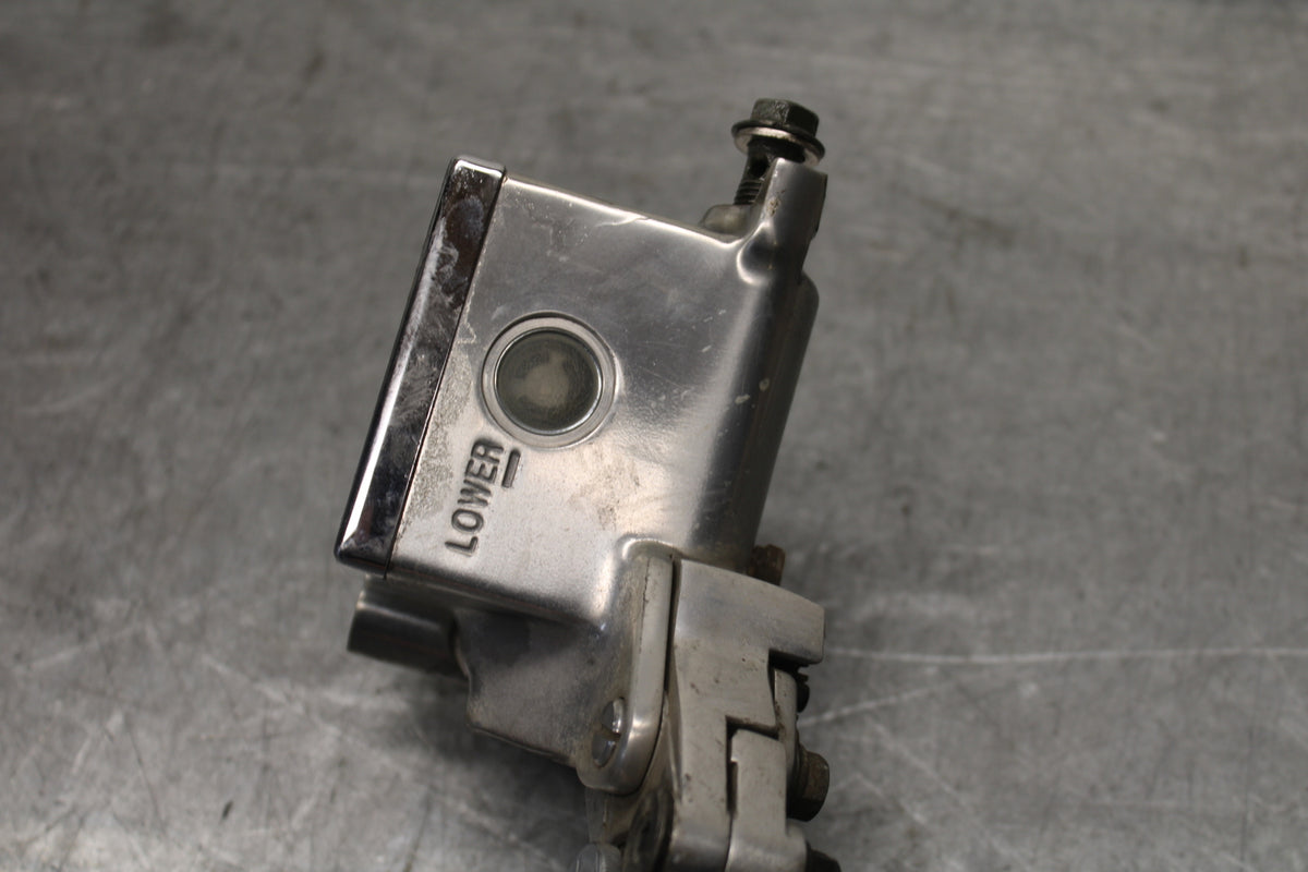 05-09 SUZUKI BOULEVARD C90 FRONT BRAKE MASTER CYLINDER BB692