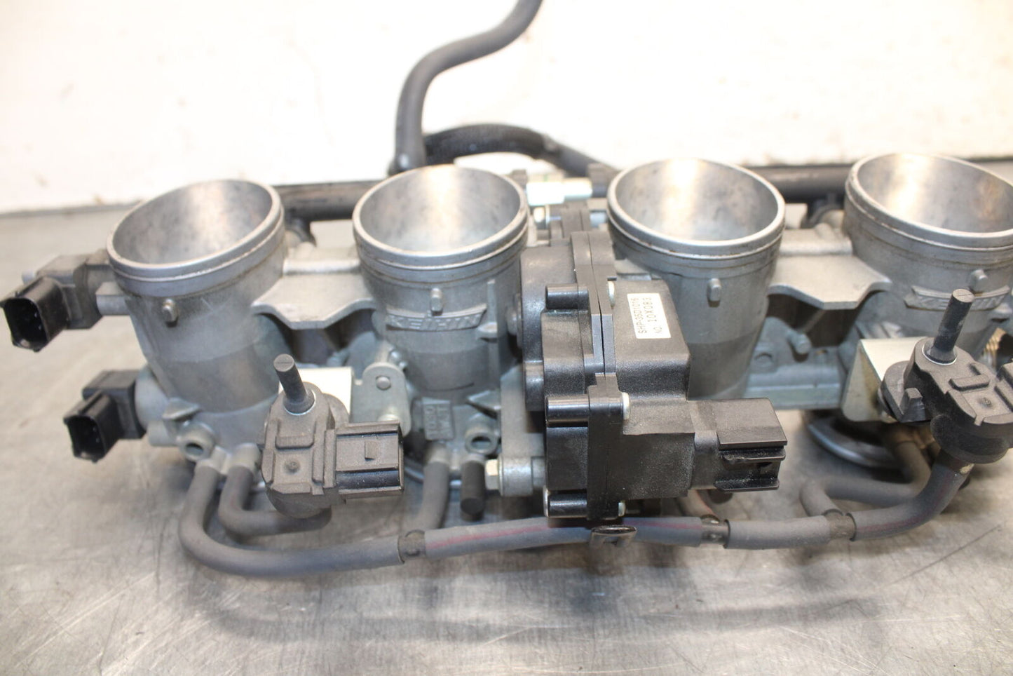 09-12 KAWASAKI NINJA ZX6R MAIN FUEL INJECTORS / THROTTLE BODIES 16163-0128 BB698