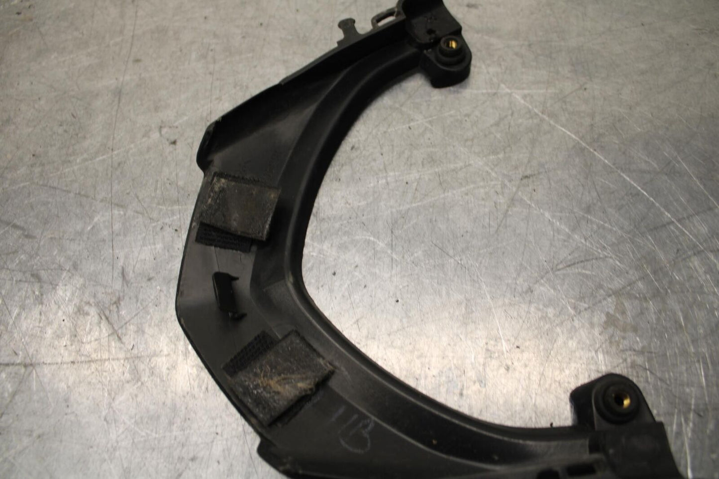 08-12 KAWASAKI NINJA 250R EX250J REAR TAILLIGHT BRAKE LIGHT TRIM BB612