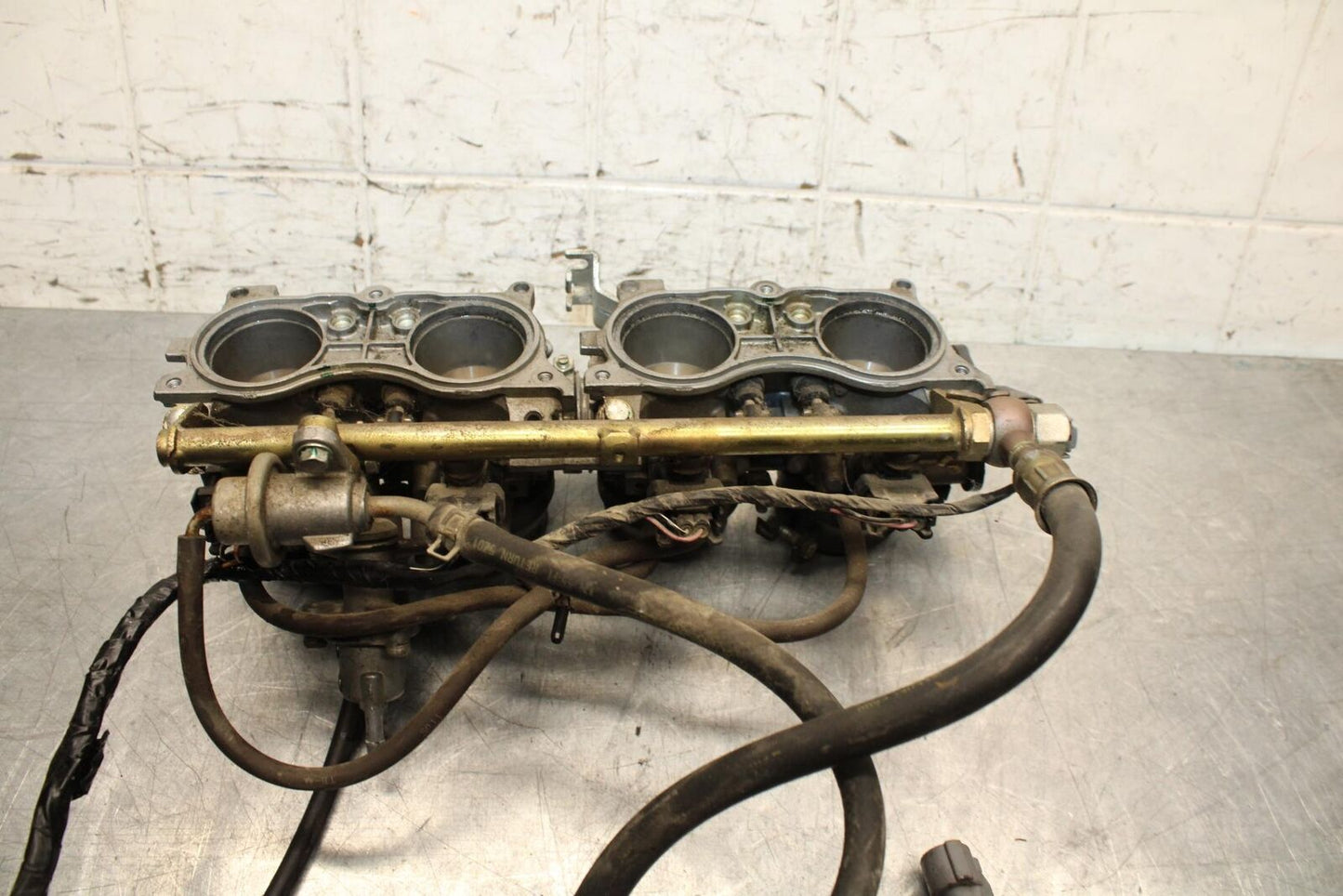 2006 Honda CBR600F4i MAIN FUEL INJECTORS / THROTTLE BODIES 16400-MBW-A12 BB567