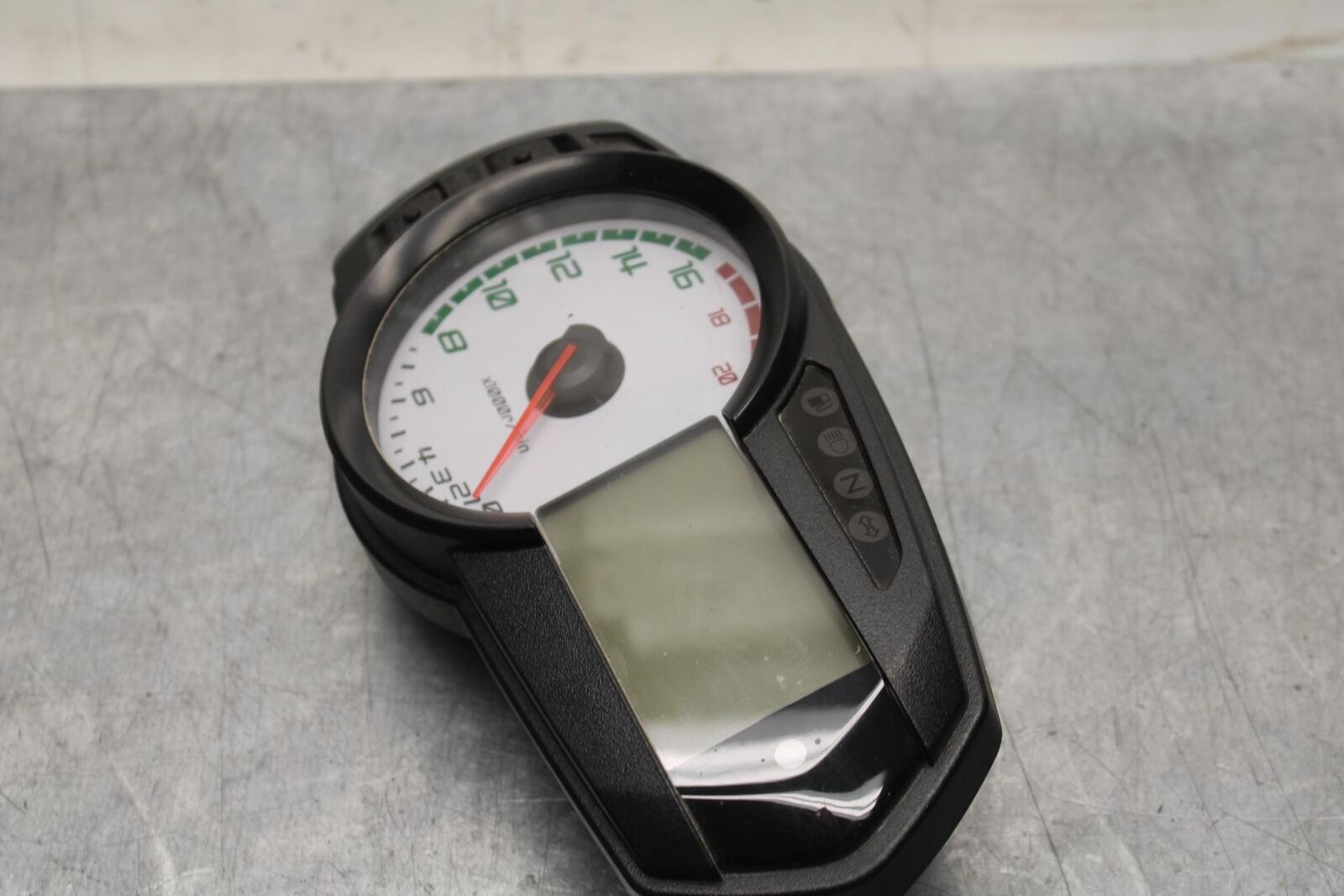 2011 Kawasaki Ninja ZX6R ZX600R SPEEDO TACH GAUGES DISPLAY SPEEDOMETER BB587