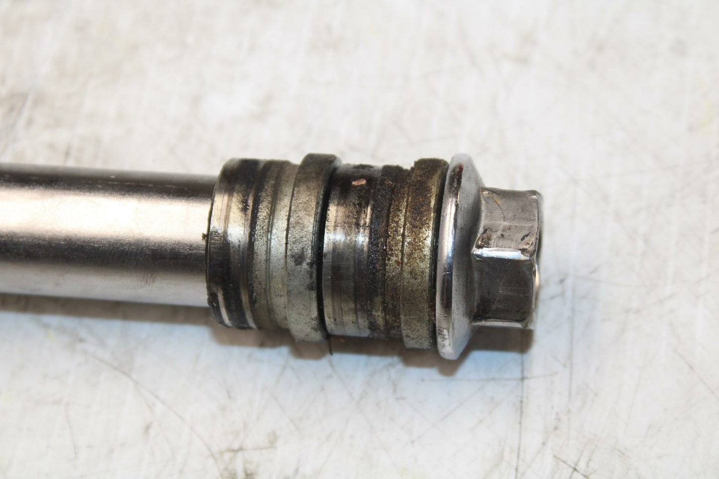 03-04 YAMAHA ROAD STAR 1600 FRONT WHEEL RIM AXLE PIVOT BOLT BB279