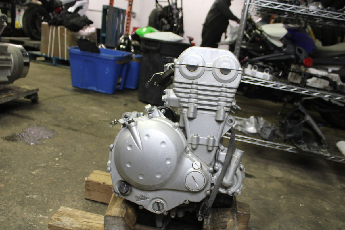 06 KAWASAKI NINJA 650 EX650 ENGINE MOTOR BB823