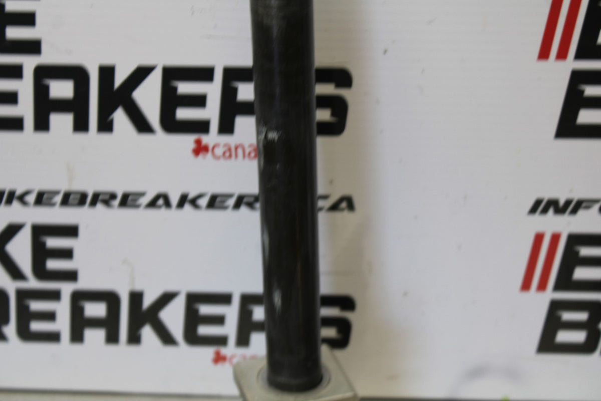 04-05 YAMAHA YZF R1 REAR AXLE BACK WHEEL RIM PIVOT BOLT AXEL BB173